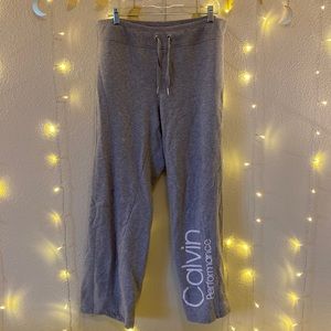 Size Extra large, grey Calvin Klein sweatpants
